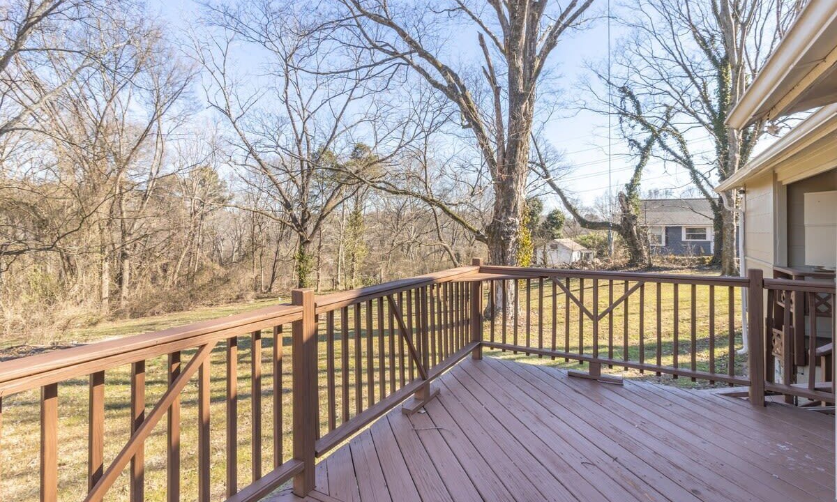 Photo of Patio Balcony in Lupton City