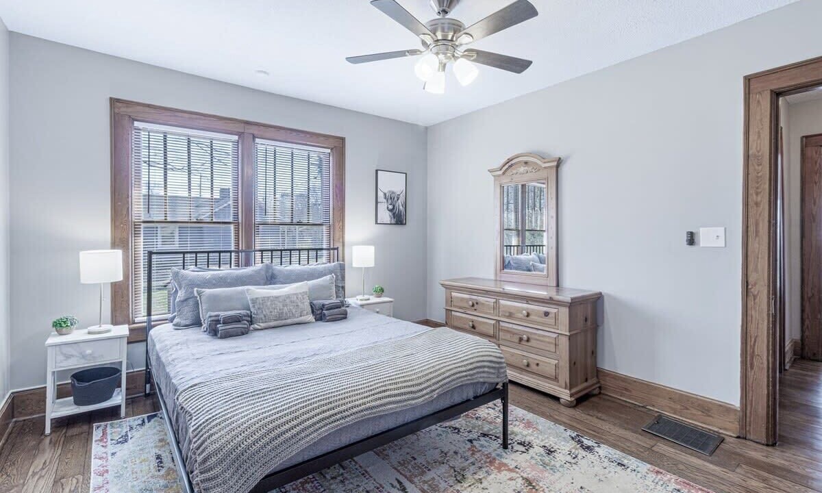 Photo of Bedroom in Lupton City