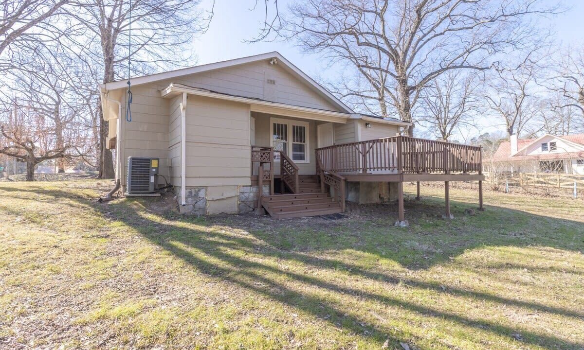Photo of Outdoor in Lupton City