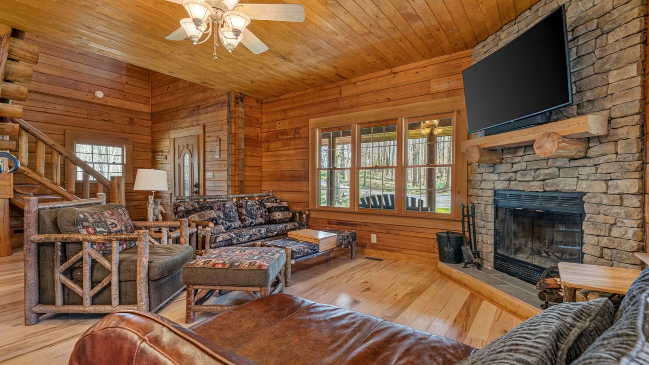 Photo of Livingroom in Fountain Run