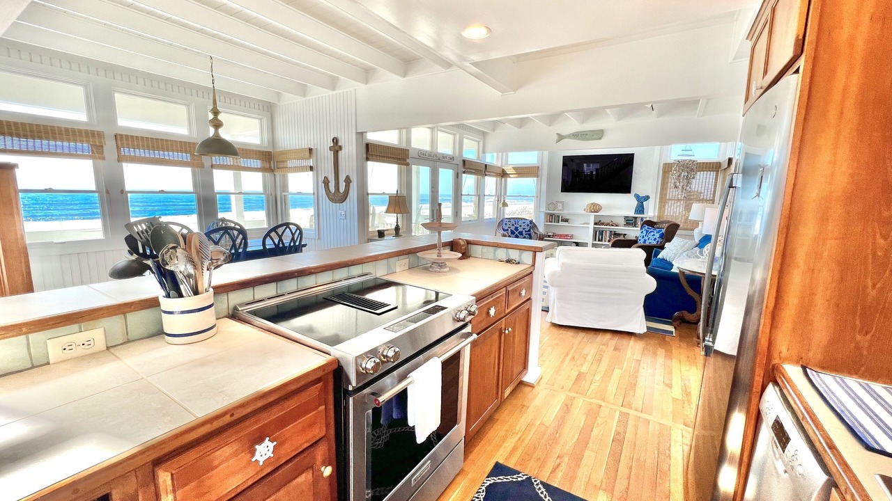 Photo of Kitchen in Oak Island