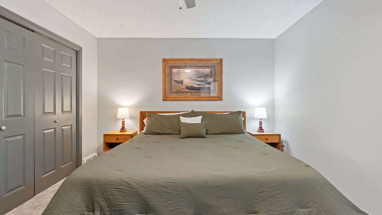 Photo of Bedroom in Skyland