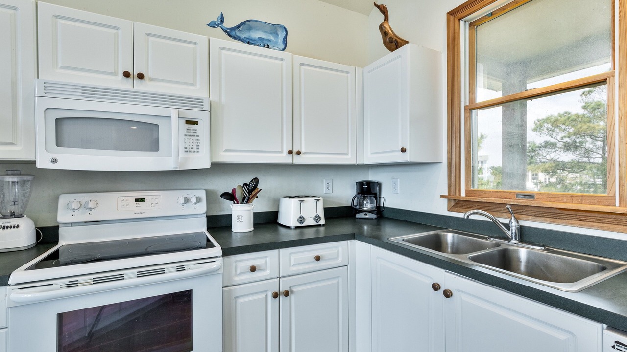 Photo of Kitchen in Monteray Shores