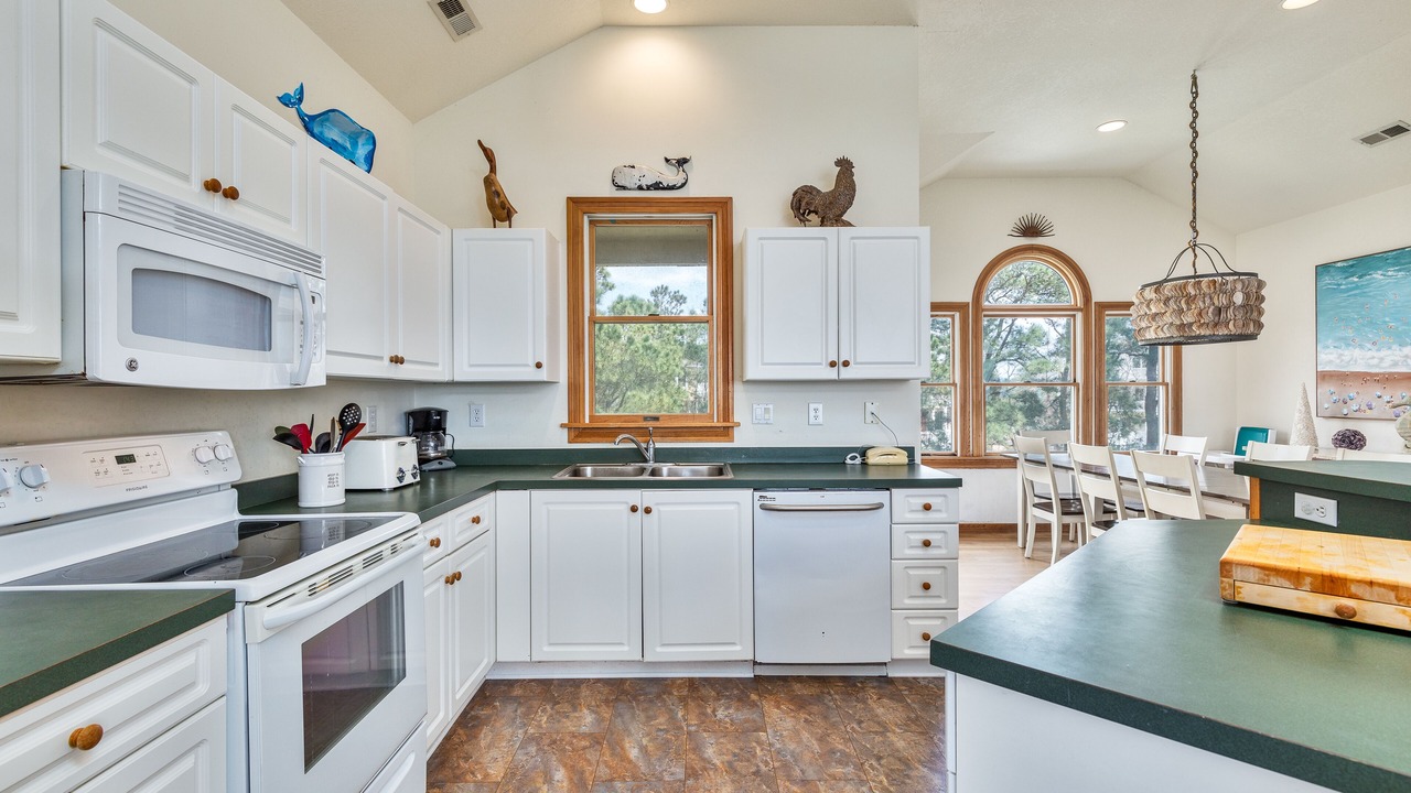 Photo of Kitchen in Monteray Shores
