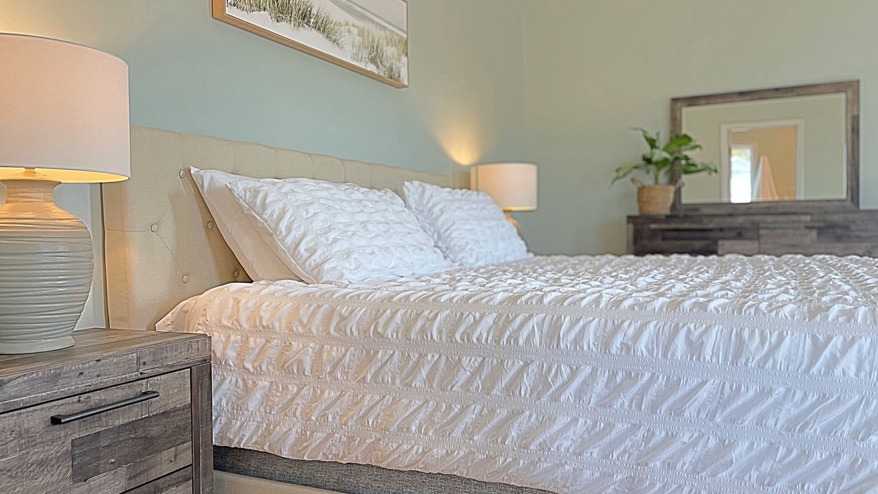 Photo of Bedroom in Wilmington Beach