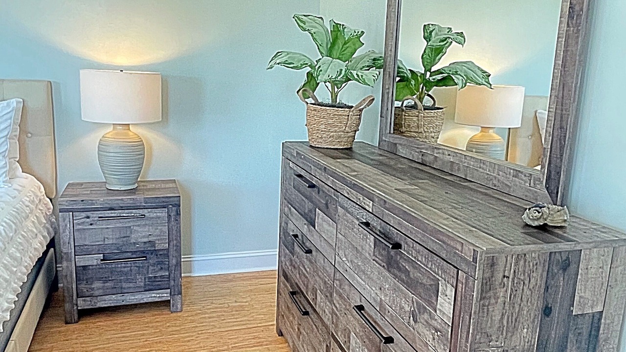 Photo of Bedroom in Wilmington Beach