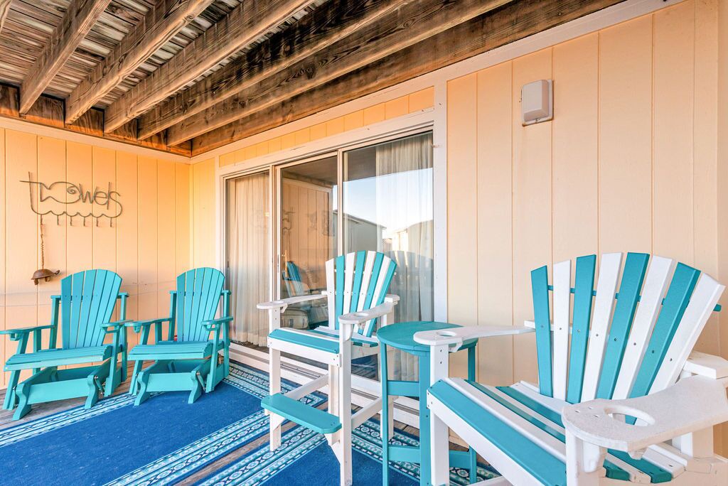 Photo of Patio Balcony in Surf City