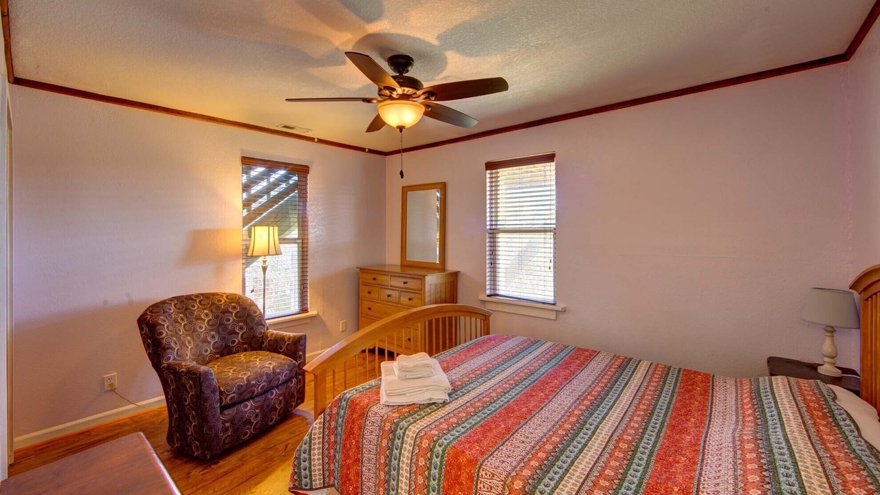 Photo of Bedroom in Avon