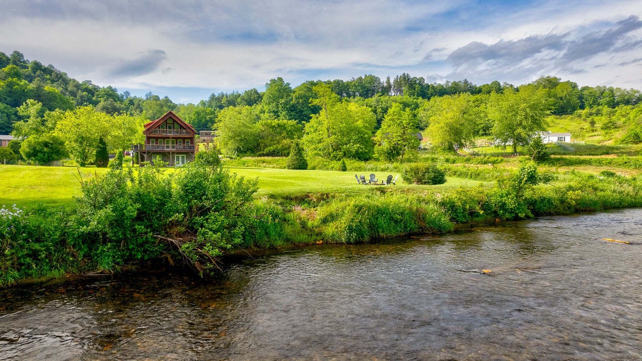 Photo of Outdoor in Todd