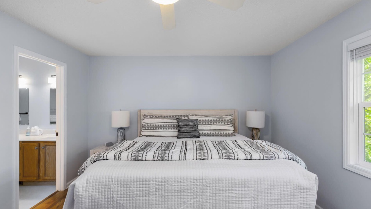 Photo of Bedroom in Skyland