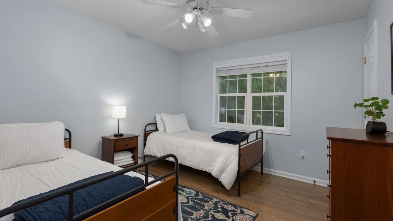 Photo of Bedroom in Skyland