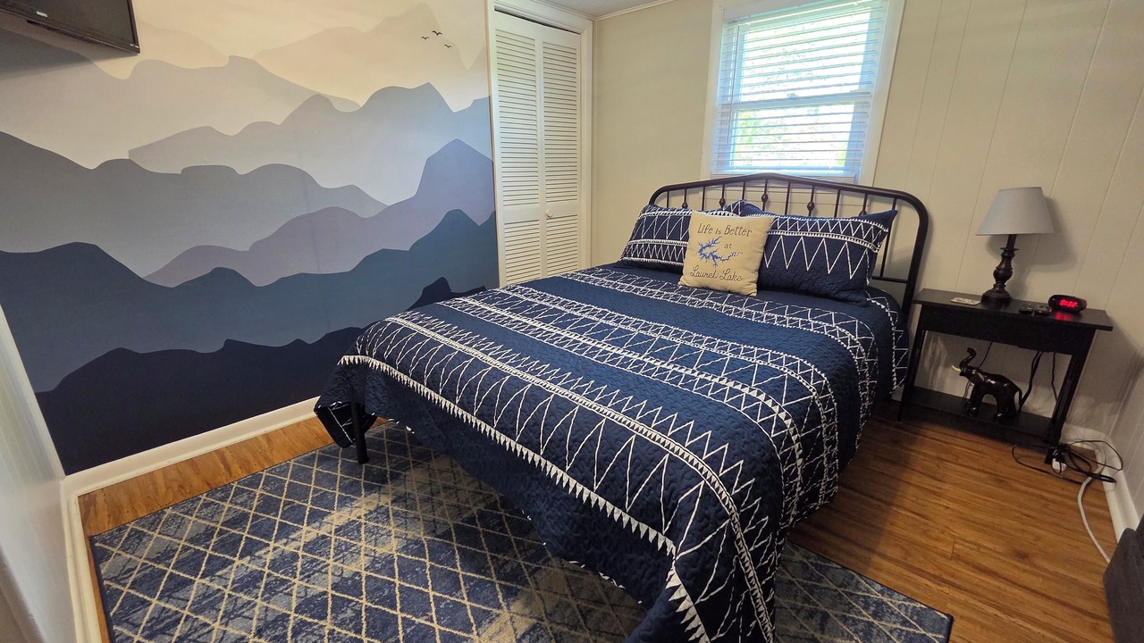 Photo of Bedroom in Lily