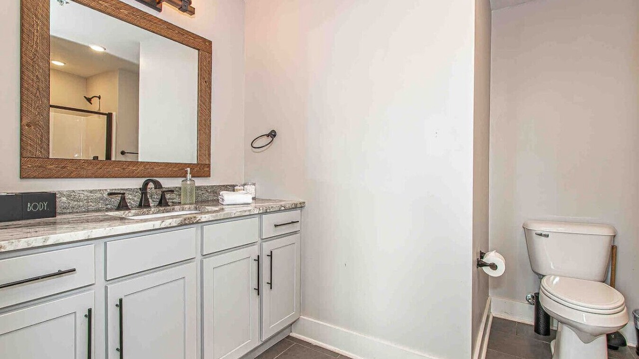 Photo of Bathroom in Downtown Knoxville
