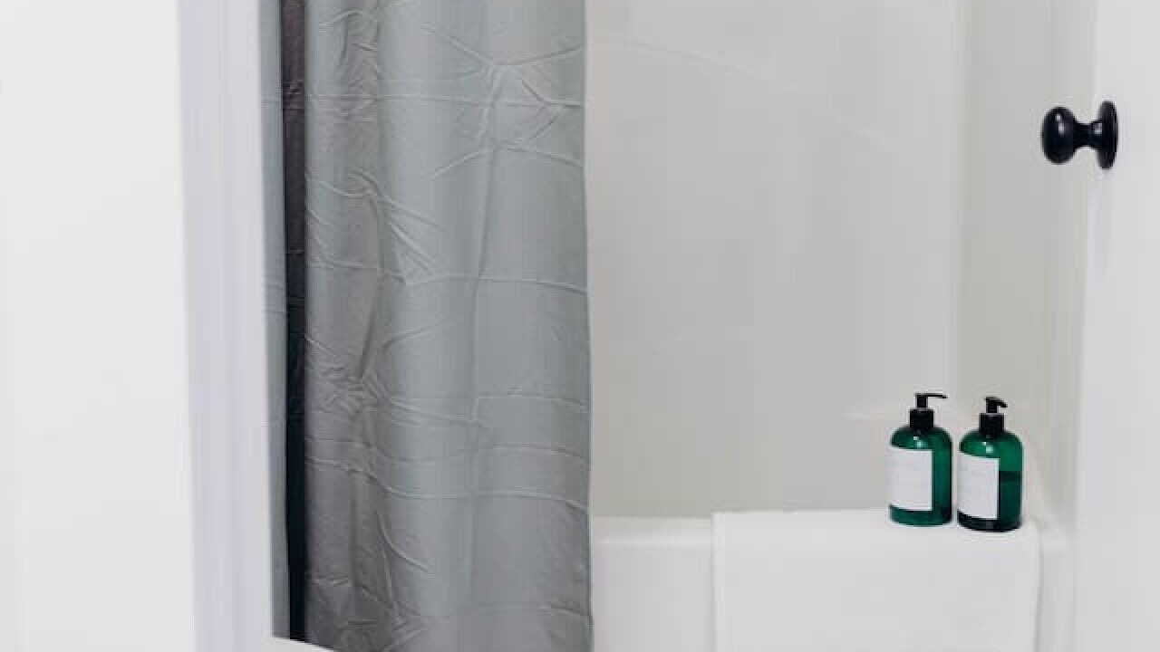 Photo of Bathroom in Byrdstown