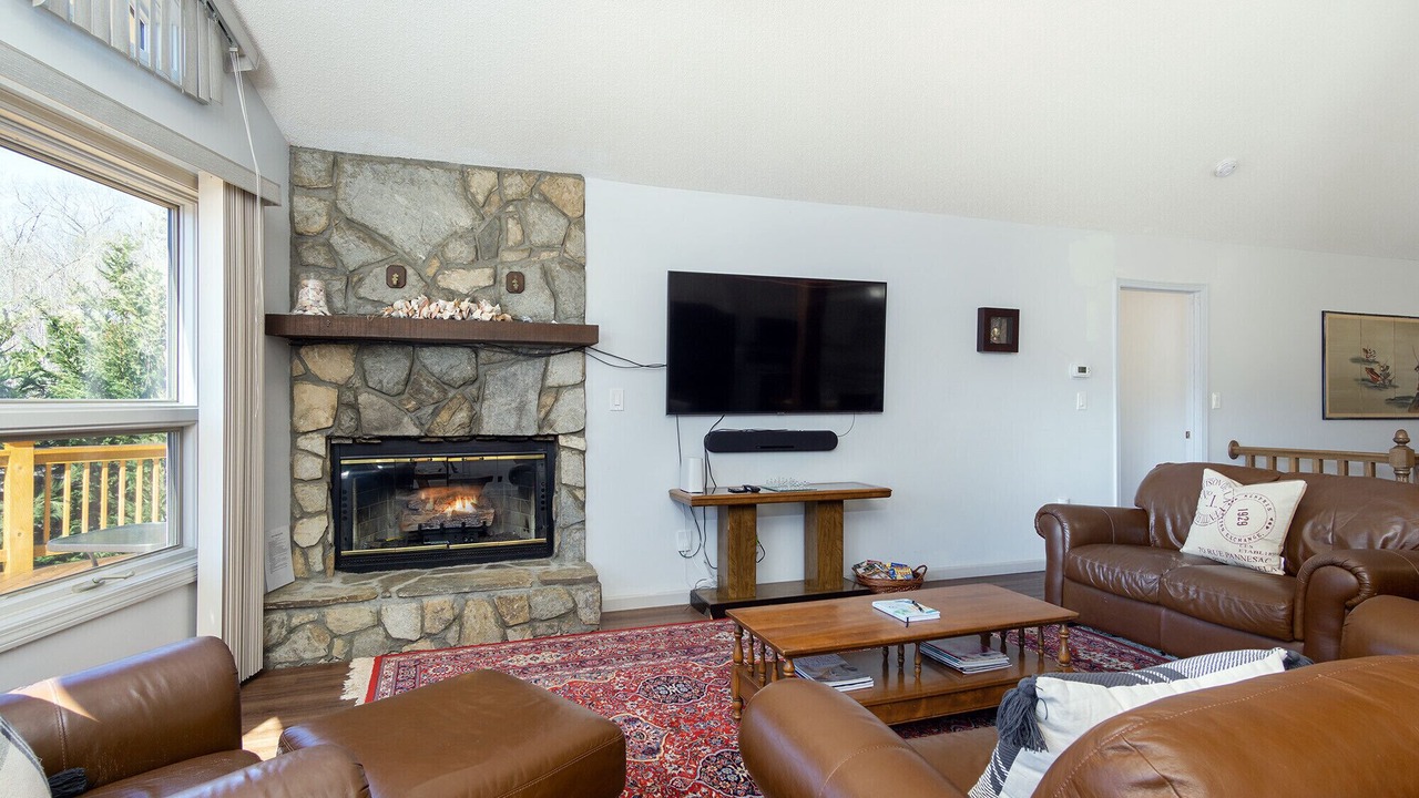 Photo of Livingroom in Sunset Cove