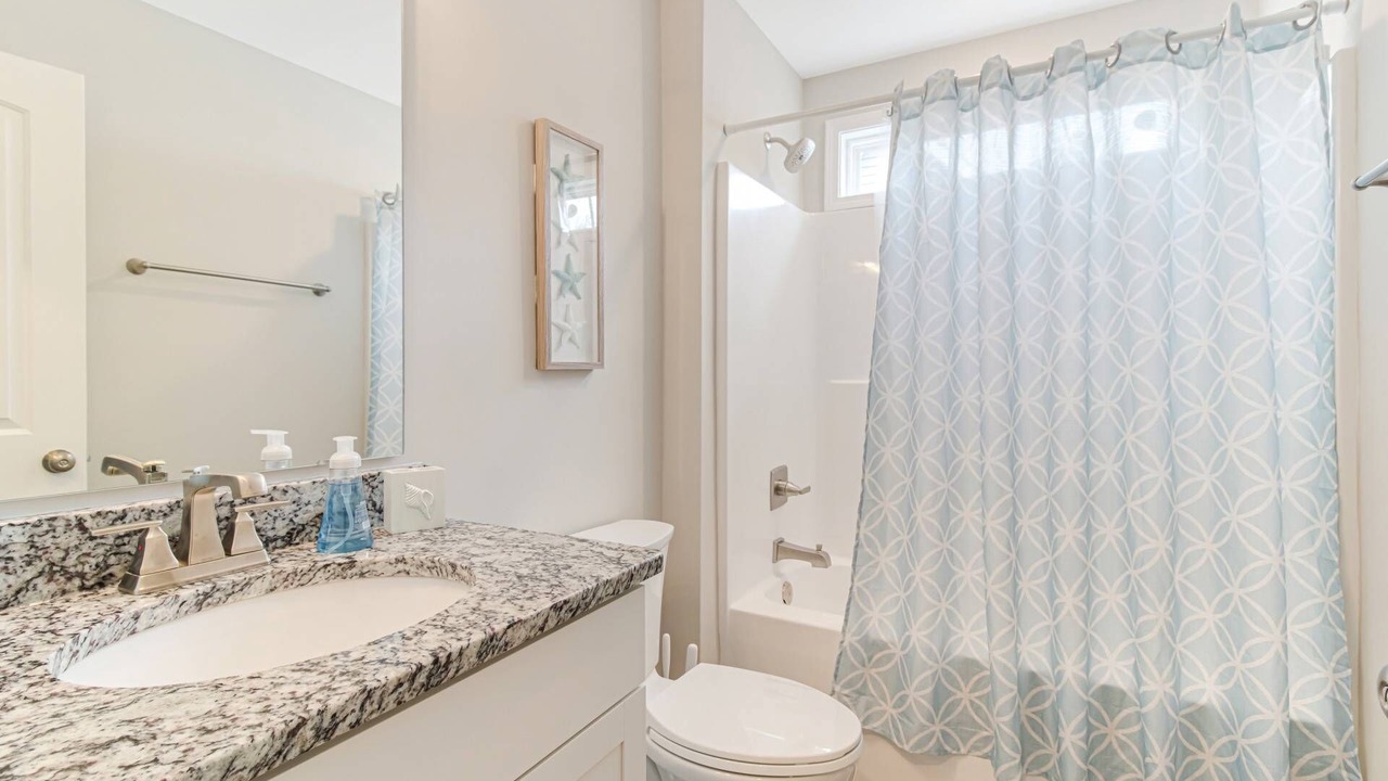 Photo of Bathroom in Long Beach