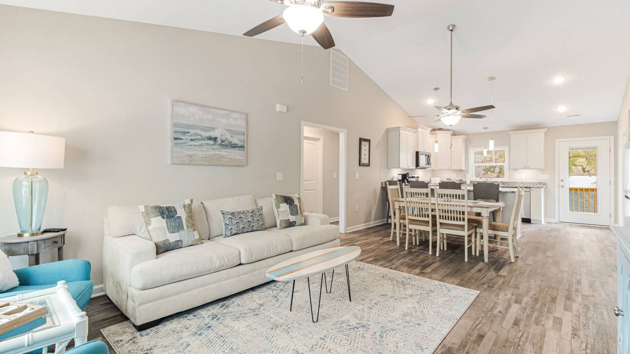 Photo of Bedroom in Long Beach