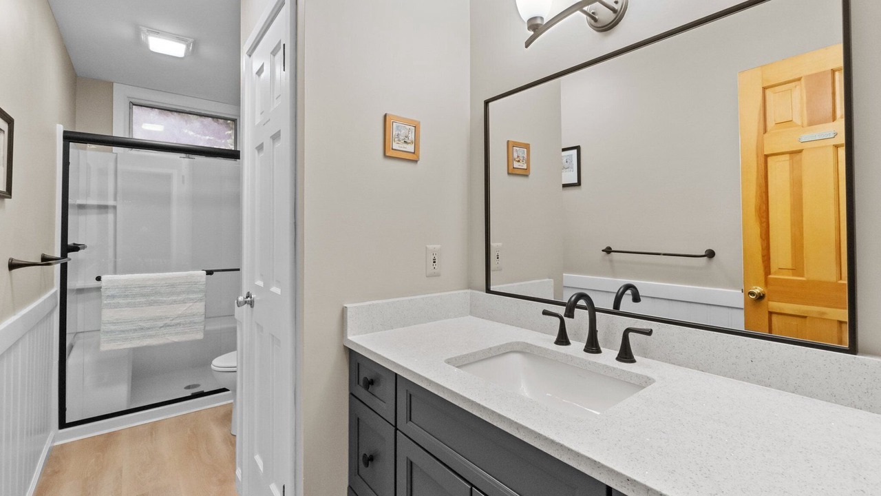 Photo of Bathroom in Ocean Hill