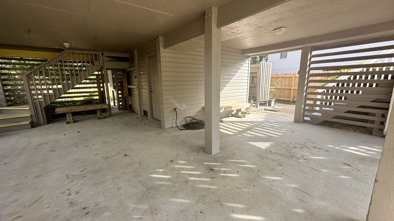 Photo of Patio Balcony in Manteo