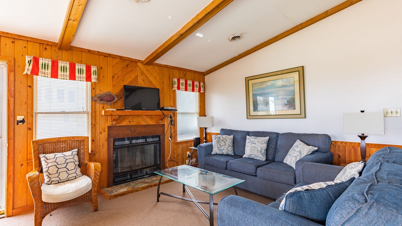 Photo of Livingroom in Southern Shores
