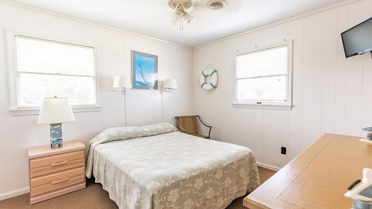 Photo of Bedroom in Southern Shores