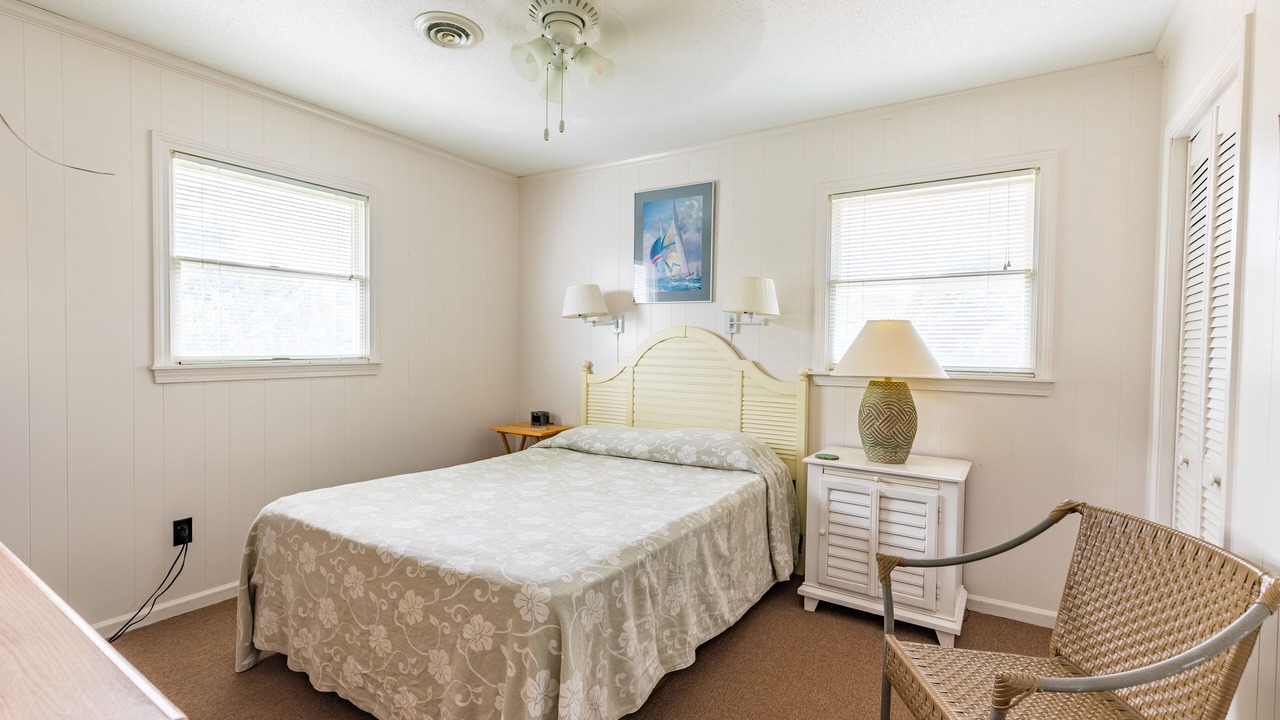 Photo of Bedroom in Southern Shores