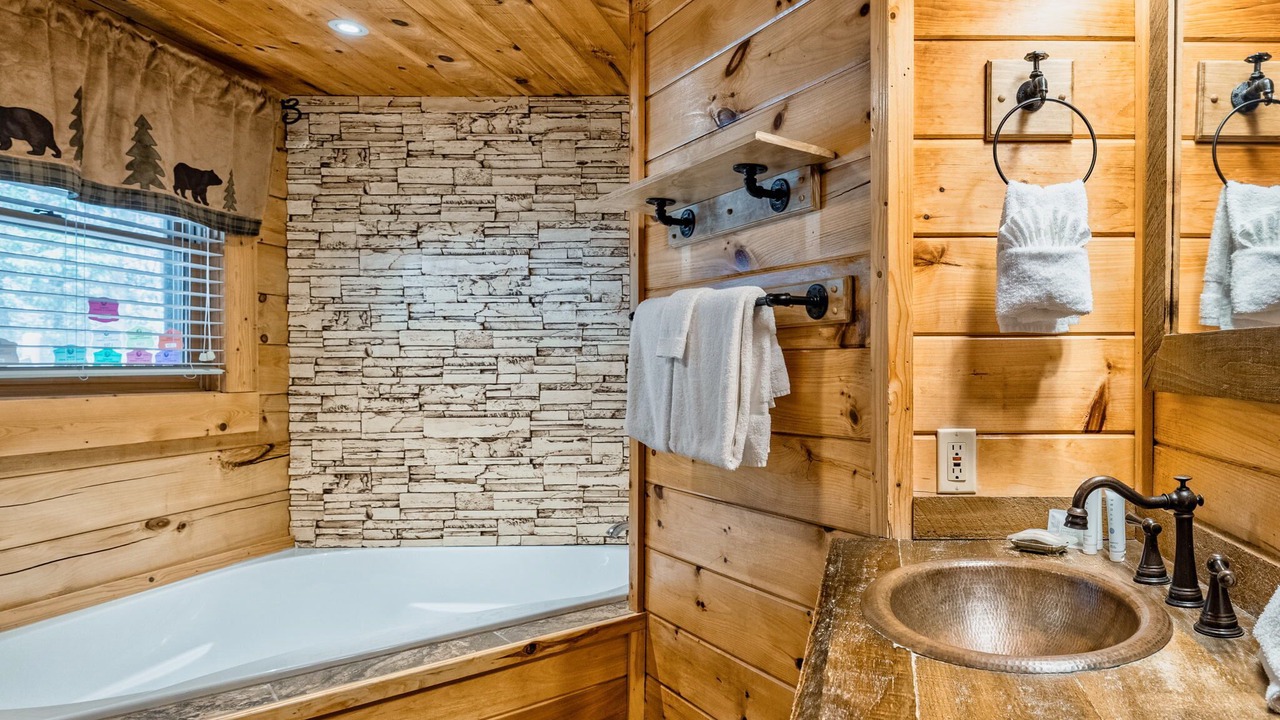 Photo of Bathroom in Gatlinburg