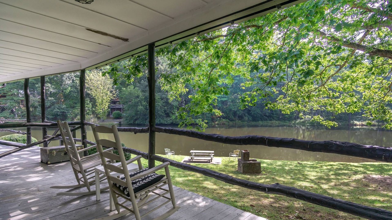Photo of Outdoor in Flat Rock
