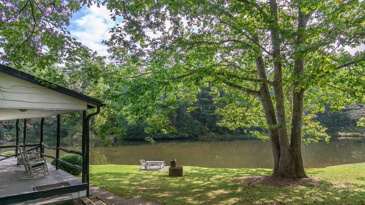 Photo of Outdoor in Flat Rock