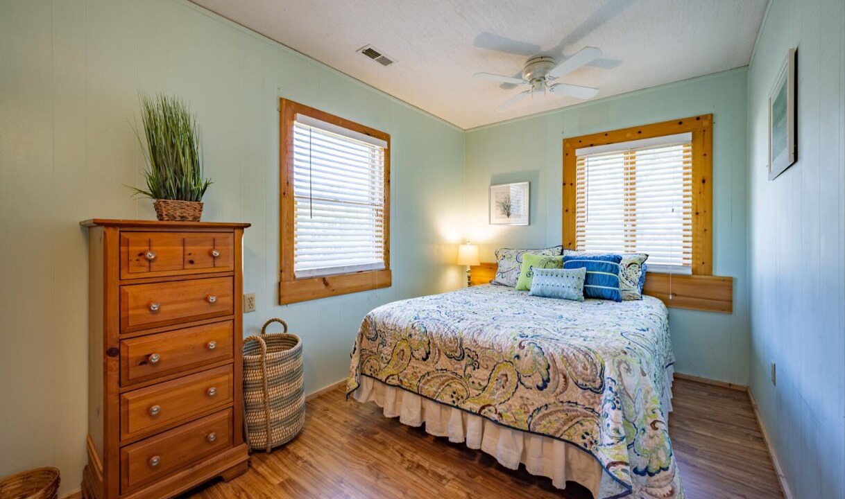 Photo of Bedroom in Avon