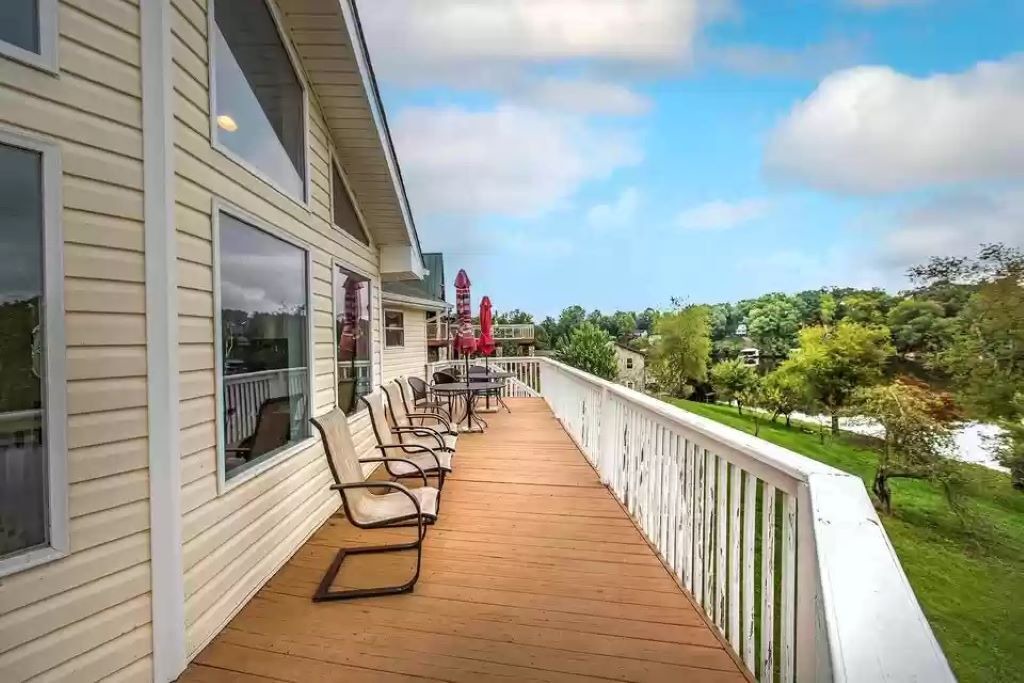 Photo of Patio Balcony in Goodview
