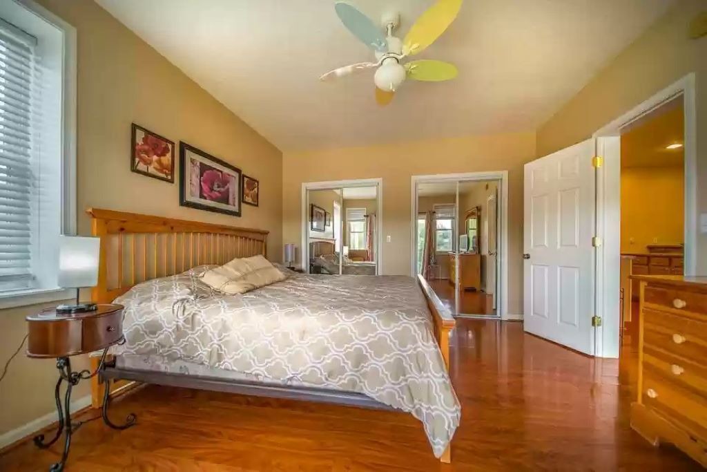 Photo of Bedroom in Goodview