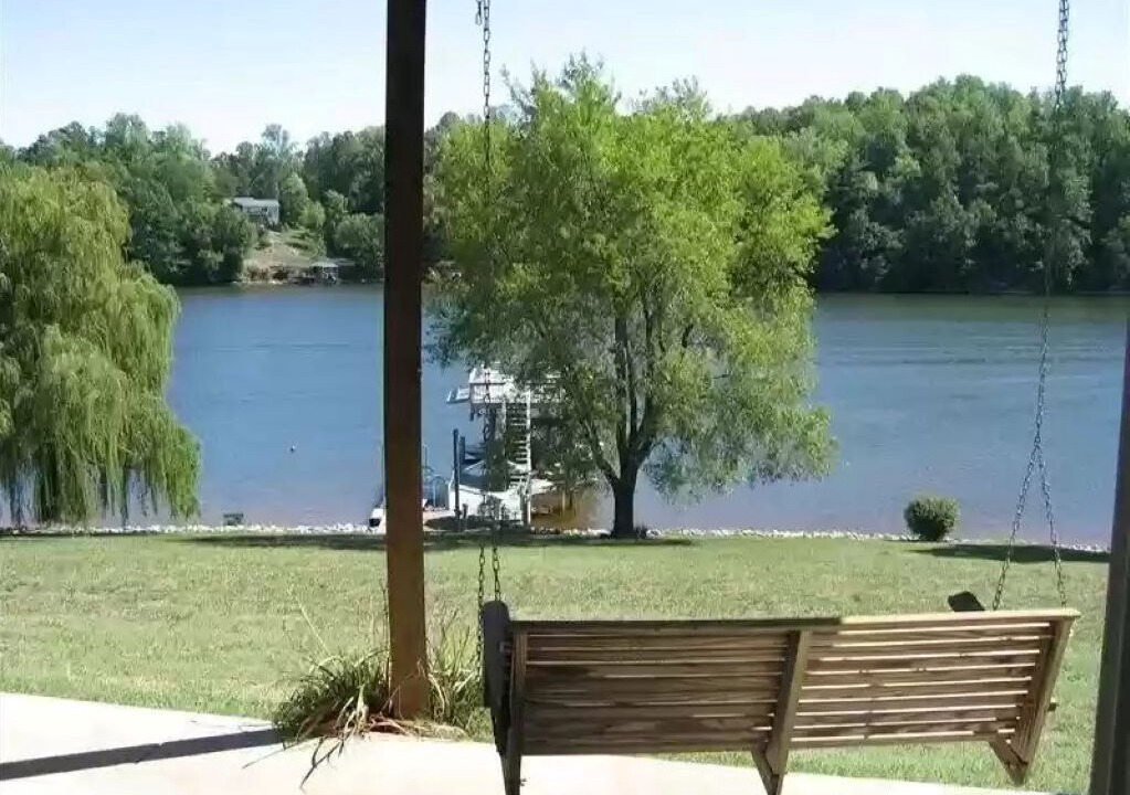 Photo of Outdoor in Goodview