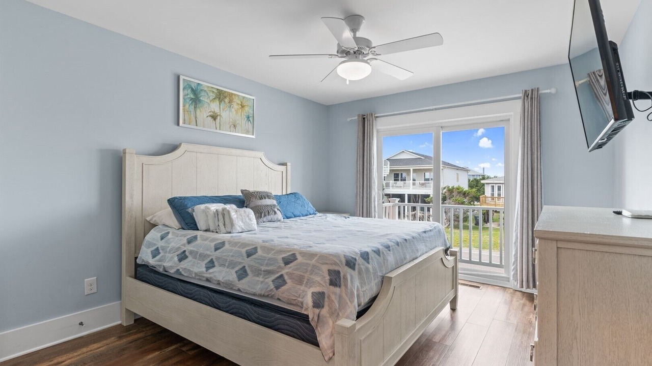 Photo of Others in Oak Island