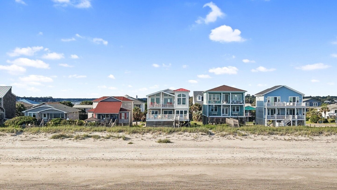Photo of Others in Oak Island