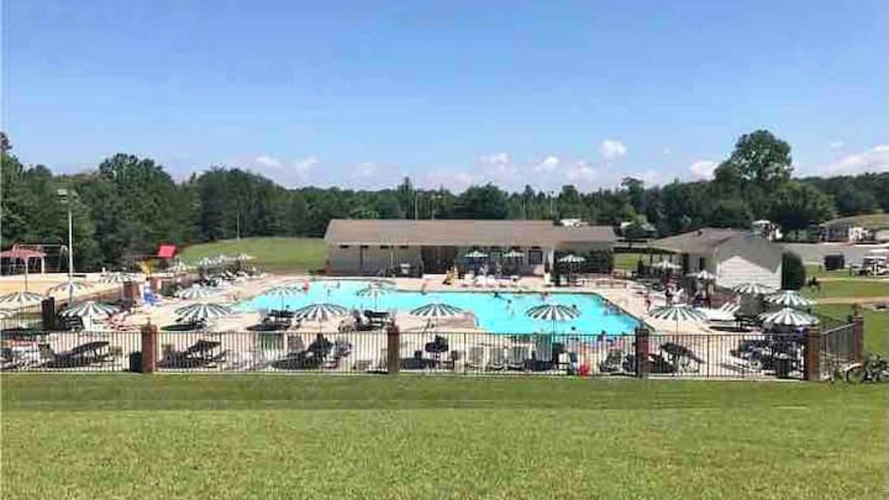 Photo of Outdoor in New London