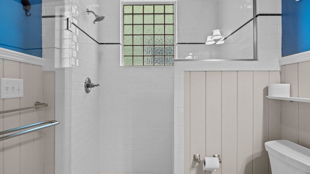 Photo of Bathroom in Morehead City