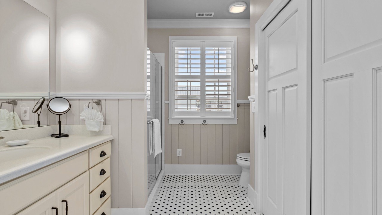 Photo of Bathroom in Morehead City