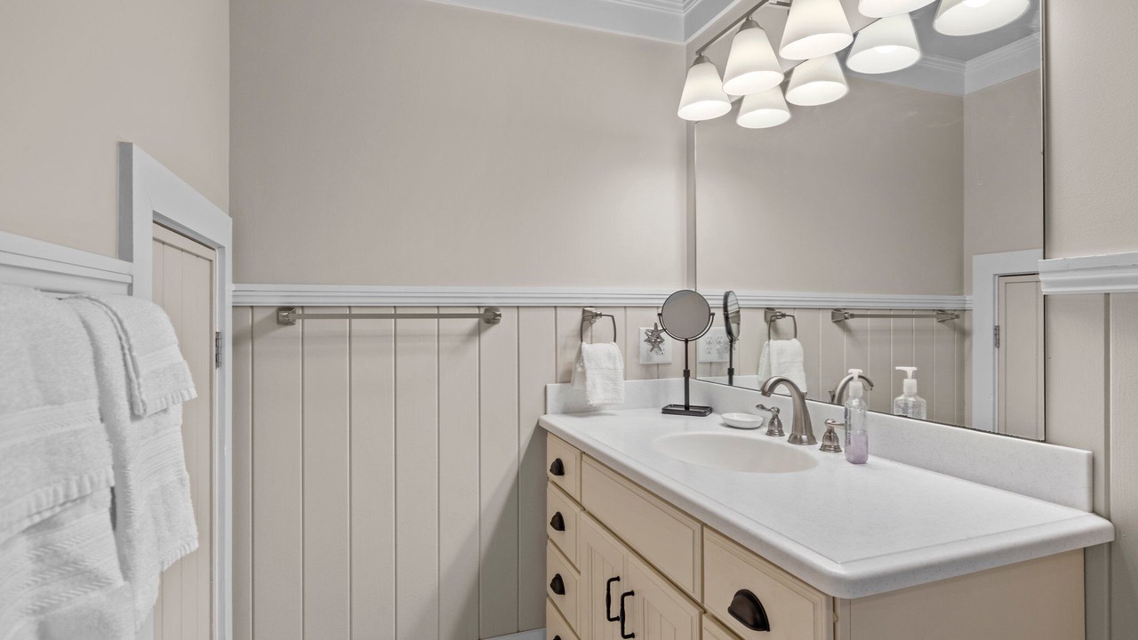 Photo of Bathroom in Morehead City
