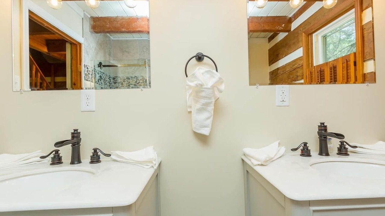 Photo of Bathroom in Fishers Hill