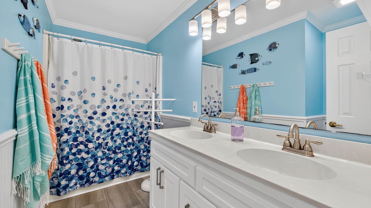 Photo of Bathroom in Sunset Beach