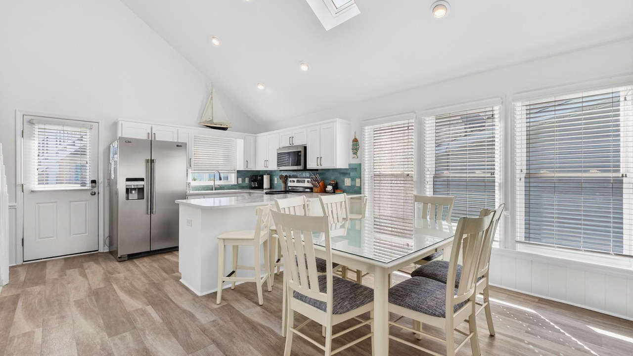 Photo of Kitchen in Sunset Beach