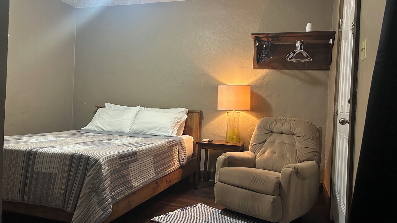 Photo of Bedroom in Aurora