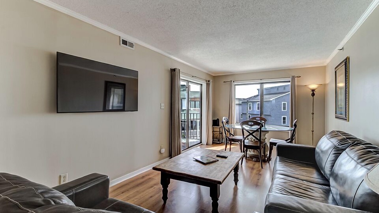Photo of Livingroom in Wrightsville Beach