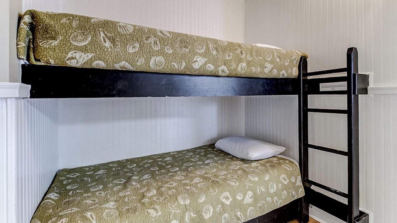 Photo of Bedroom in Wrightsville Beach