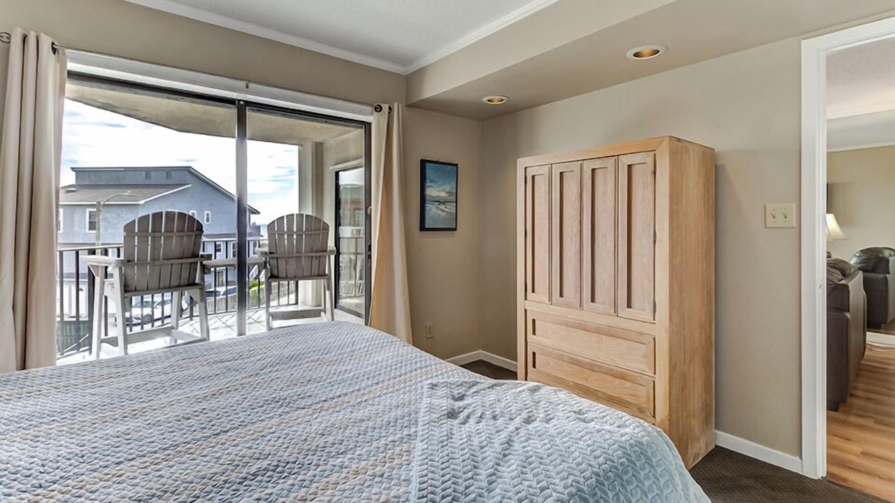 Photo of Bedroom in Wrightsville Beach