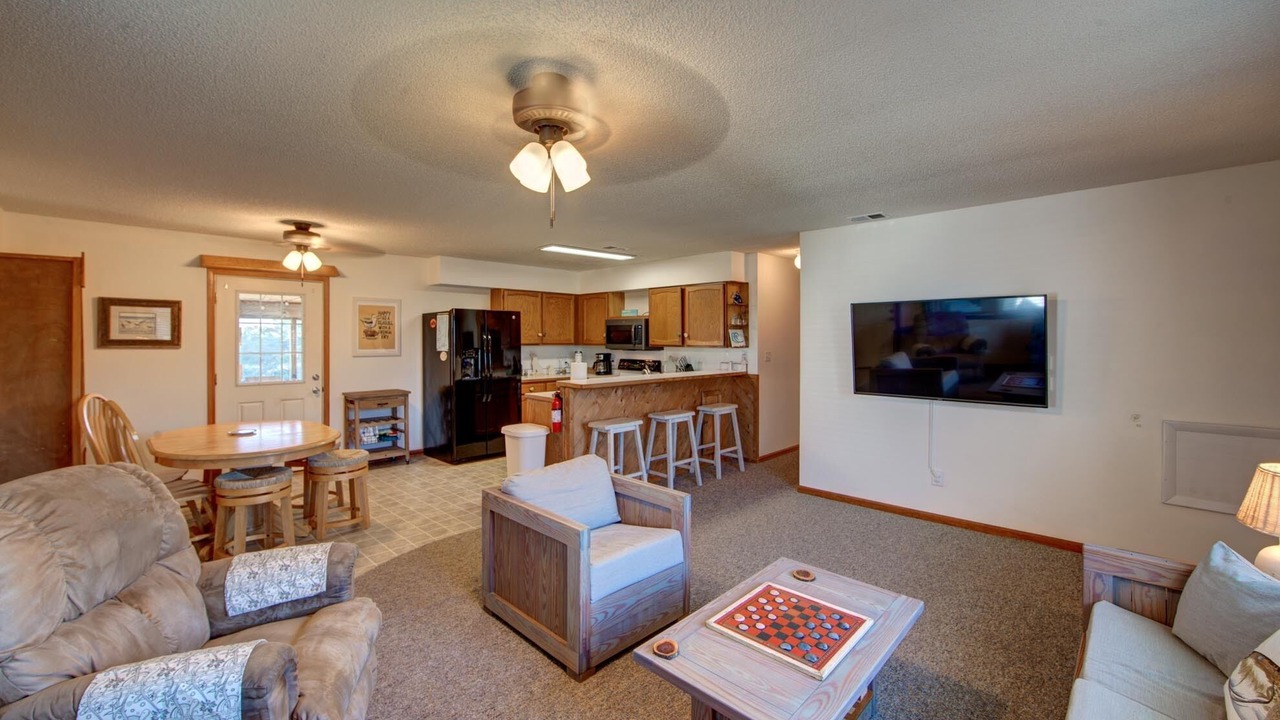 Photo of Livingroom in Avon