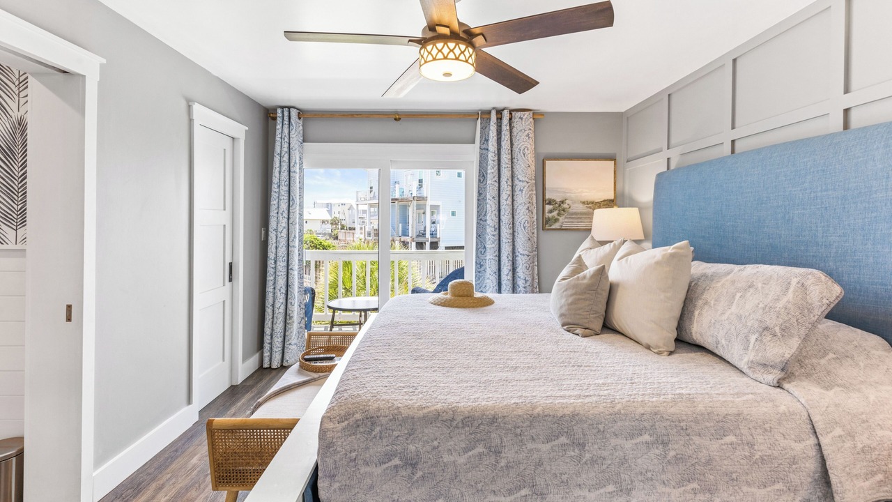 Photo of Bedroom in North Carolina Coast