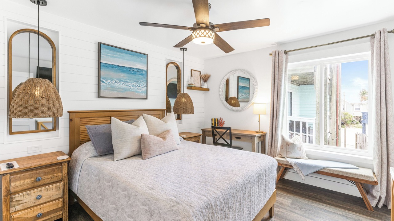 Photo of Bedroom in North Carolina Coast