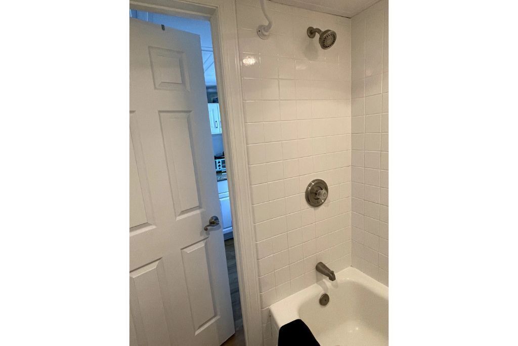 Photo of Bathroom in Airlie